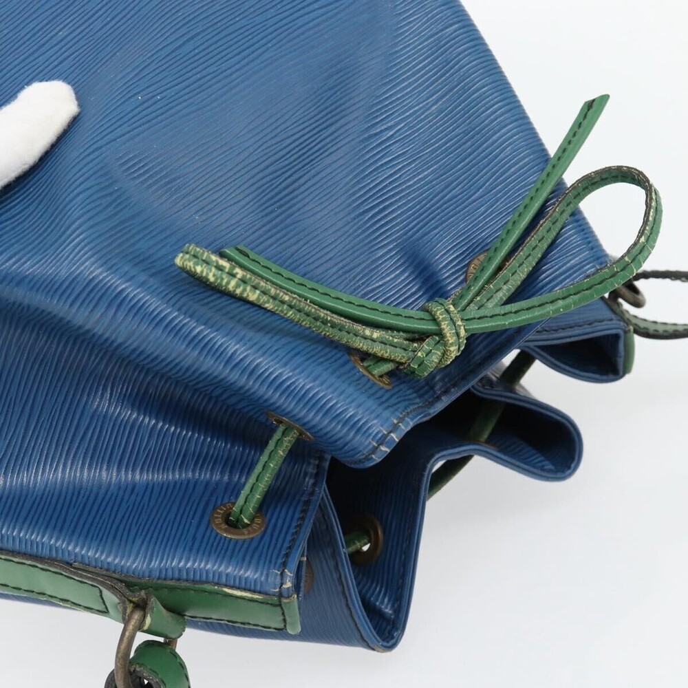 Louis Vuitton Petit Noe NM Epi Leather - Picture 14 of 16